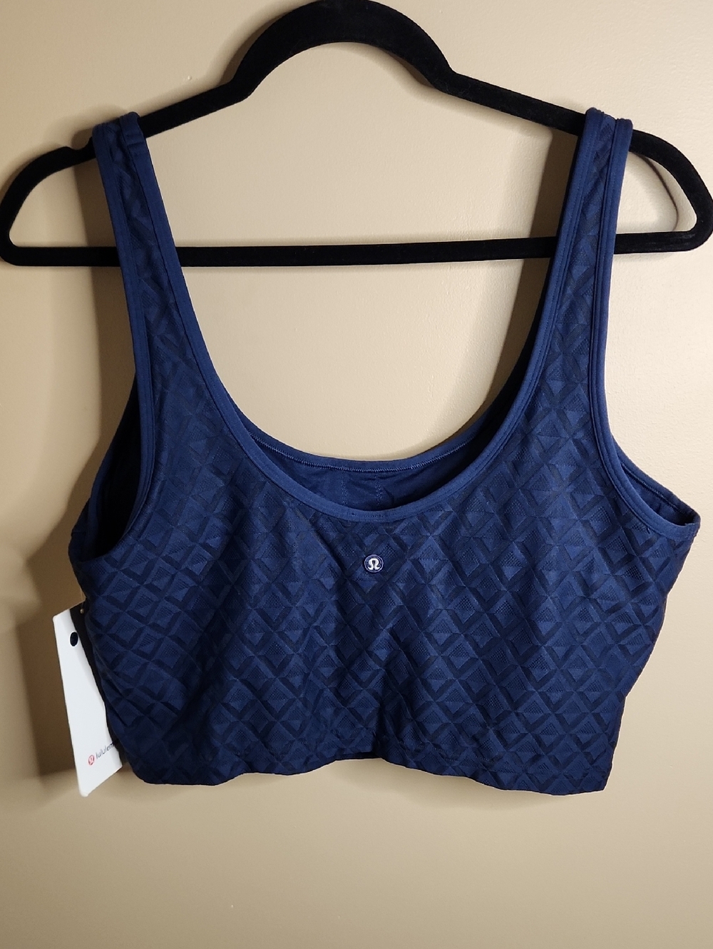 Lululemon Textured Mesh Tennis Tank Top *Medium Support in Club Blue. SzXL - Picture 4 of 5